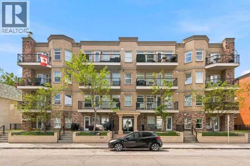 323 18 Avenue Southwest, Calgary, Alberta, T2S0C4, Calgary, Alberta — photo 1 of 5
