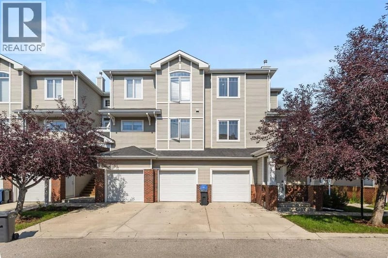 8000 Wentworth Drive Southwest, Calgary, Alberta, T3H5K9, Calgary, Alberta — photo 1 of 5