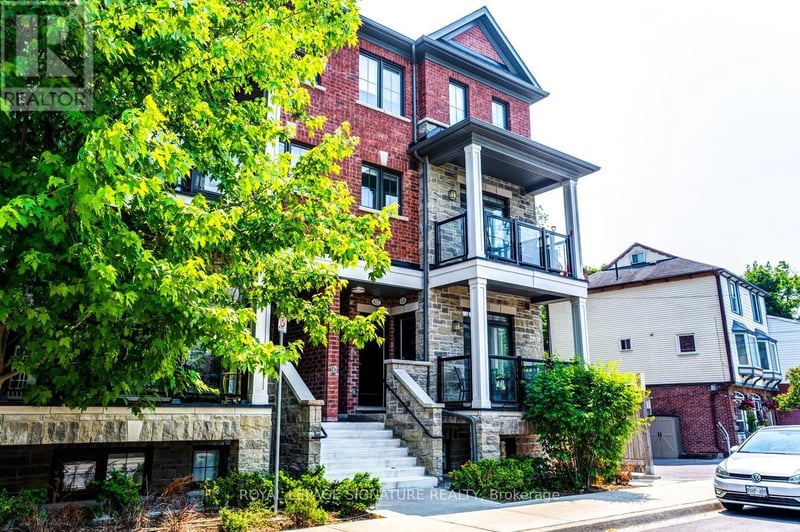 #426 201 Pine Grove Rd Road, Vaughan (Islington Woods), Ontario, L4L2H7, Vaughan (Islington Woods), Ontario — photo 1 of 5