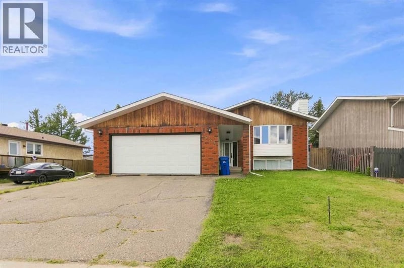 234 Kennedy Crescent, Fort McMurray, Alberta, T9K1M8, Fort McMurray, Alberta — photo 1 of 5