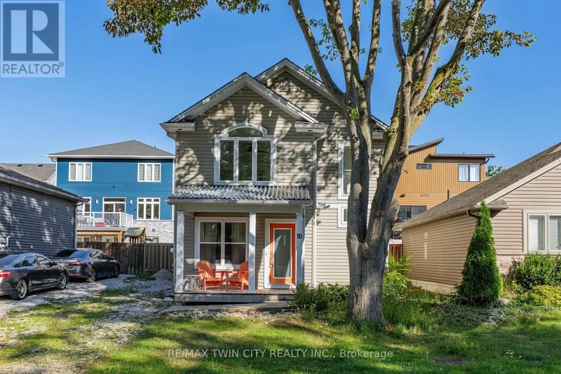 10 Queens Avenue, Lambton Shores (Grand Bend), Ontario, N0M1T0, Lambton Shores (Grand Bend), Ontario — photo 1 of 5