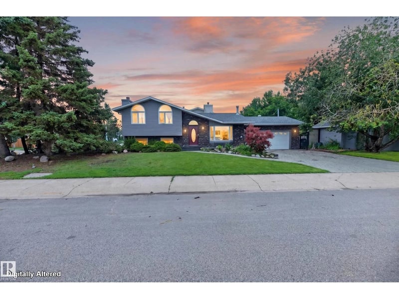 13204 47 ST NW, Edmonton, Alberta, T5A3P6, Edmonton, Alberta — photo 1 of 5