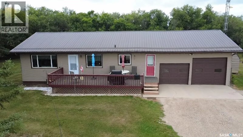 Tisdale Acreage, Connaught Rm No. 457, Saskatchewan, S0E1T0, Connaught Rm No. 457, Saskatchewan — photo 1 of 5