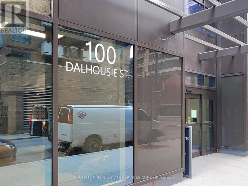#2203 100 Dalhousie Street, Toronto (Church-Yonge Corridor), Ontario, M5B0C7, Toronto (Church-Yonge Corridor), Ontario — photo 1 of 5