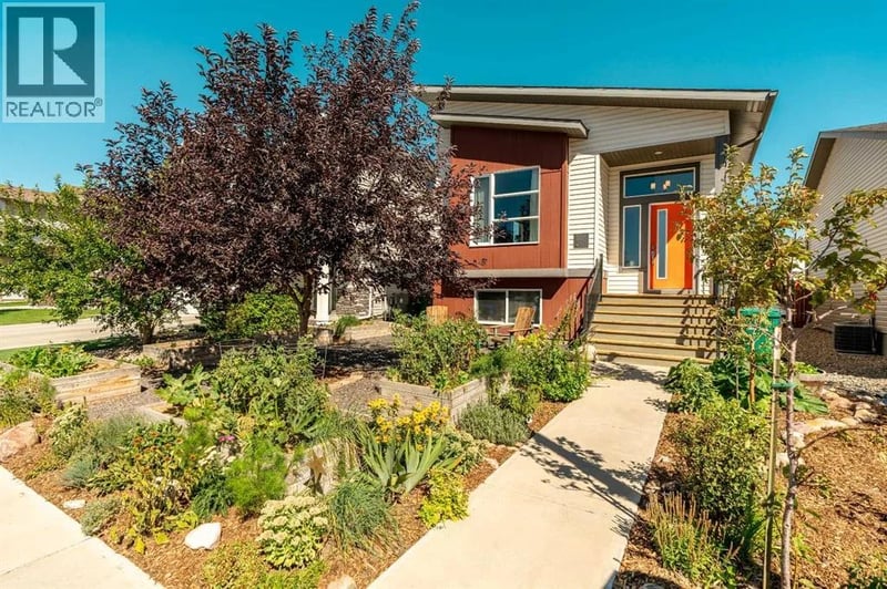 336 Crocus Terrace West, Lethbridge, Alberta, T1J5J3, Lethbridge, Alberta — photo 1 of 5