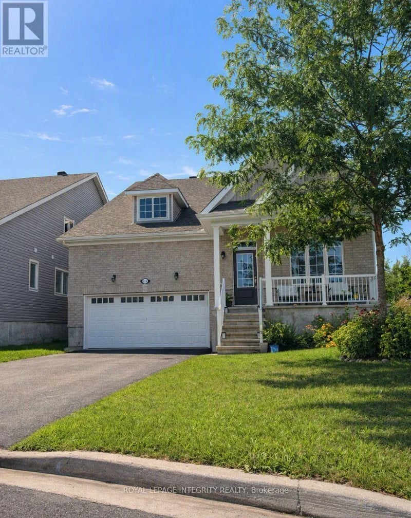 3230 Harvester Crescent, North Grenville, Ontario, K0G1J0, North Grenville, Ontario — photo 1 of 5