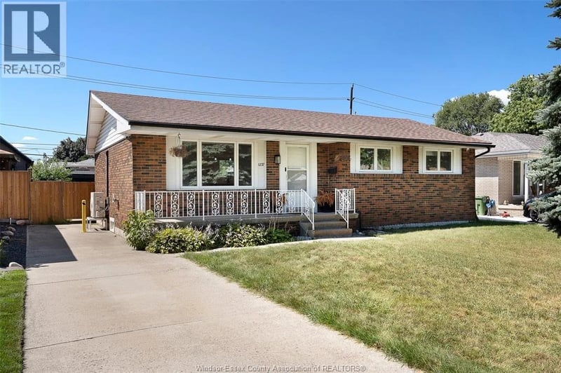 1237 HOMEDALE, Windsor, Ontario, N8S2T6, Windsor, Ontario — photo 1 of 5