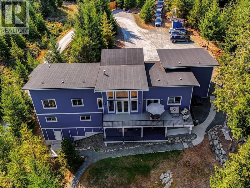 4836 Goldstream Heights Drive, Shawnigan Lake, British Columbia, V8H2J1, Shawnigan Lake, British Columbia — photo 1 of 5