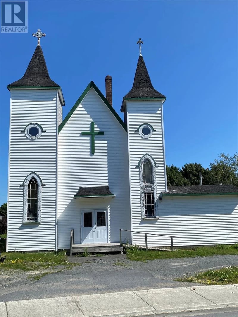 8-12 Cross Road, Bay Roberts, Newfoundland & Labrador, A0A1G0, Bay Roberts, Newfoundland & Labrador — photo 1 of 5