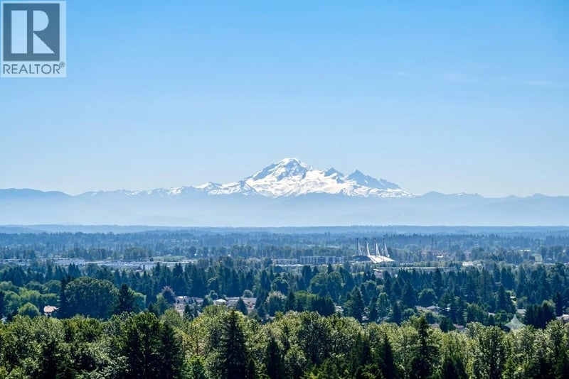 #2203 3096 WINDSOR Gate, Coquitlam, British Columbia, V3B0P4, Coquitlam, British Columbia — photo 1 of 5