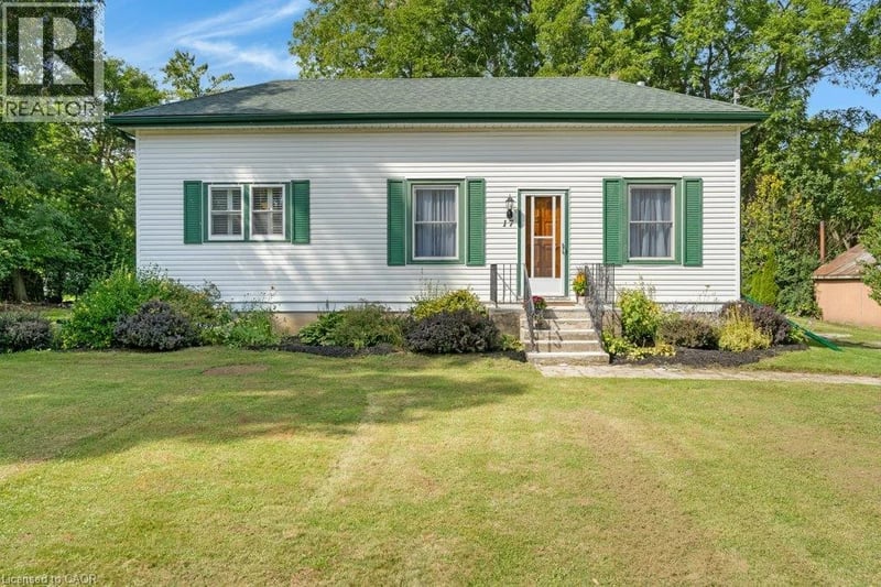 17 QUEEN Street, North Dumfries, Ontario, N0B1L0, North Dumfries, Ontario — photo 1 of 5