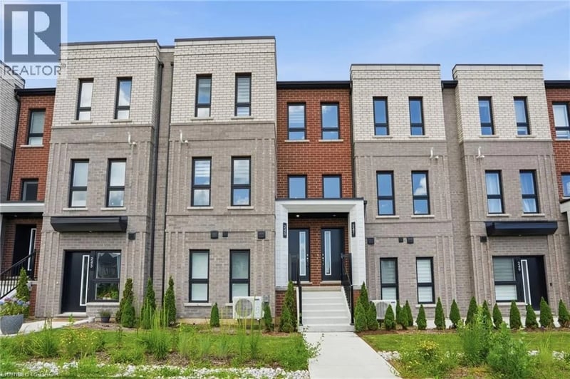 245 BURKE Street, Waterdown, Ontario, L8B2A9, Waterdown, Ontario — photo 1 of 5