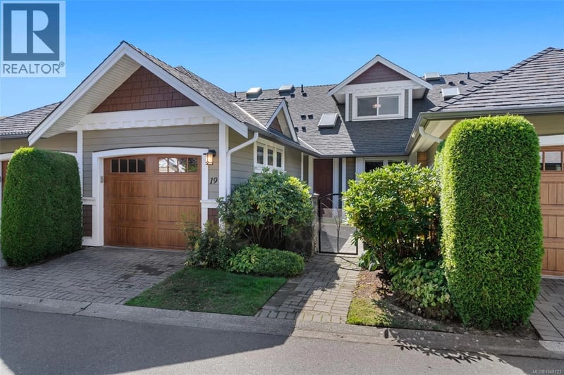#19 10520 McDonald Park Road, North Saanich, British Columbia, V8L0A3, North Saanich, British Columbia — photo 1 of 5