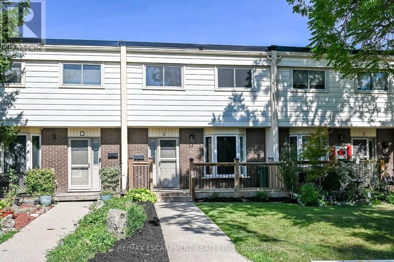 #2 199 YORK Road, Hamilton (Dundas), Ontario, L9H1M9, Hamilton (Dundas), Ontario — photo 1 of 5