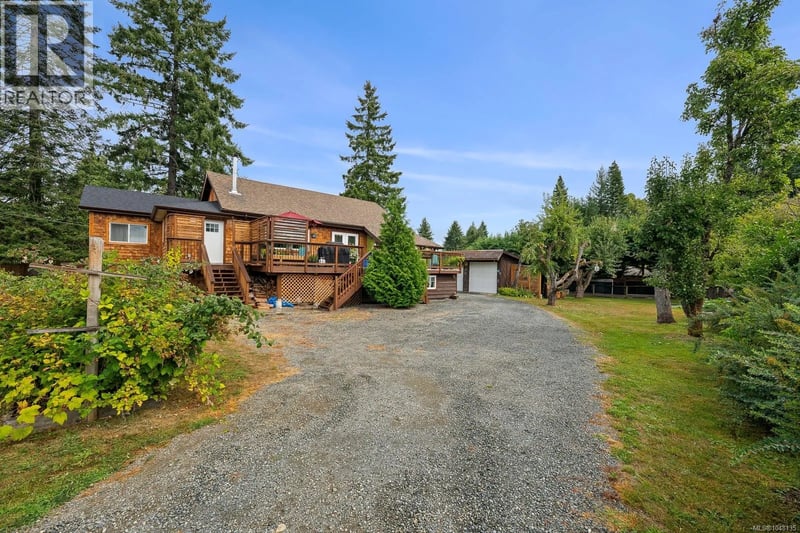 4689 Cumberland Road, Cumberland, British Columbia, V0R1S0, Cumberland, British Columbia — photo 1 of 5