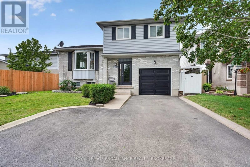 1241 Juniper Drive, Kingston (City Northwest), Ontario, K7P2P7, Kingston (City Northwest), Ontario — photo 1 of 5