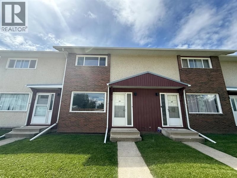 441 Switzer Drive, Hinton, Alberta, T7V1Z7, Hinton, Alberta — photo 1 of 5