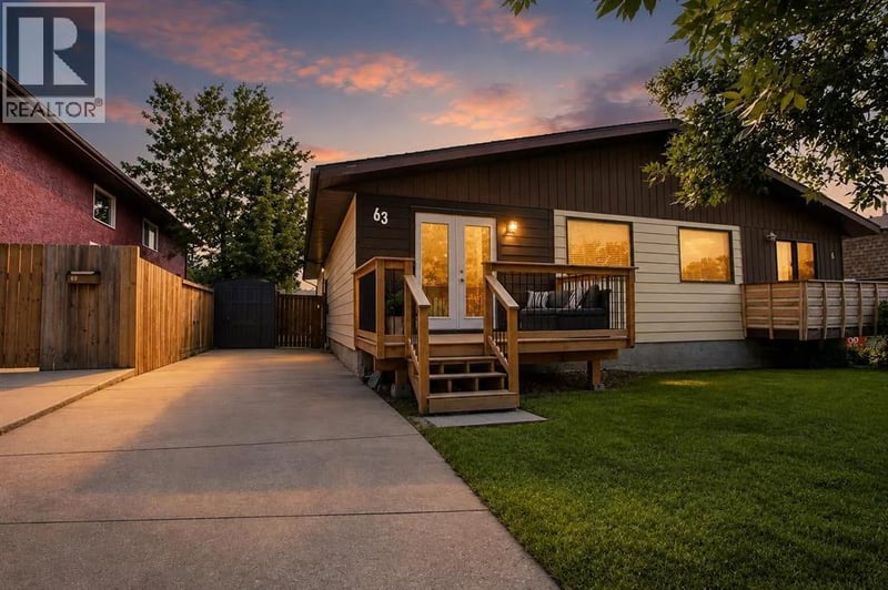 63 MacKenzie Crescent, Red Deer, Alberta, T4R1R6, Red Deer, Alberta — photo 1 of 5