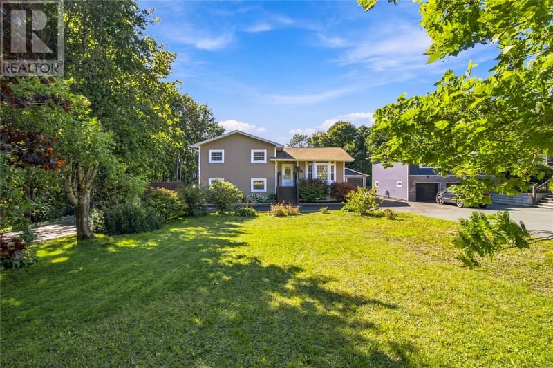 12 Brookfield Road, St. John's, Newfoundland & Labrador, A1E3T7, St. John's, Newfoundland & Labrador — photo 1 of 5