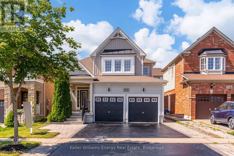 1342 Harlstone Crescent, Oshawa (Taunton), Ontario, L1K0N5, Oshawa (Taunton), Ontario — photo 1 of 5