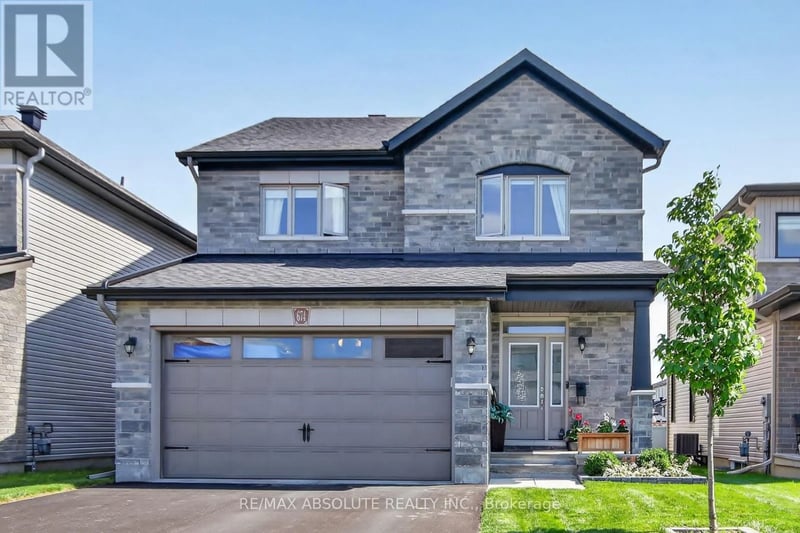674 Parade Drive, Ottawa, Ontario, K2S0Z3, Ottawa, Ontario — photo 1 of 5