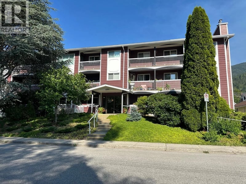 #105 620 Second Street, Nelson, British Columbia, V1L2L8, Nelson, British Columbia — photo 1 of 5