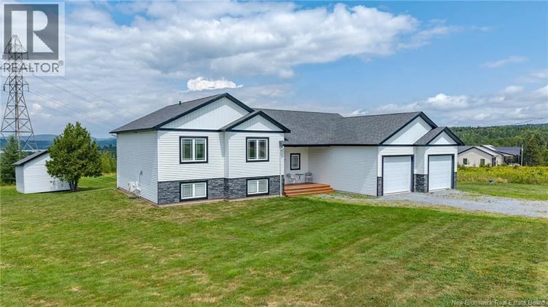 34 McMaster Avenue, Nauwigewauk, New Brunswick, E5N2B7, Nauwigewauk, New Brunswick — photo 1 of 5