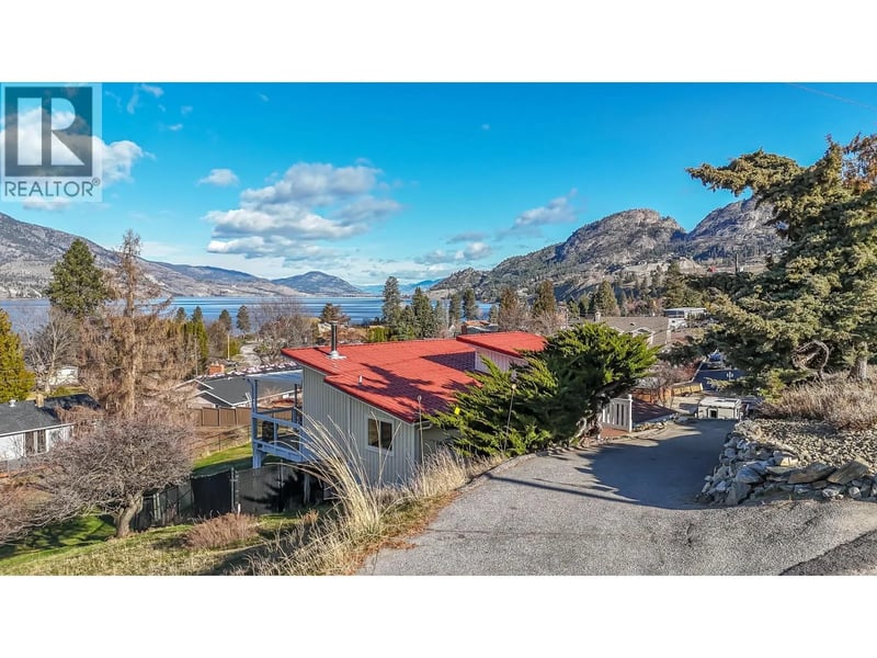 334 Carmel Crescent, Okanagan Falls, British Columbia, V0H1R5, Okanagan Falls, British Columbia — photo 1 of 5