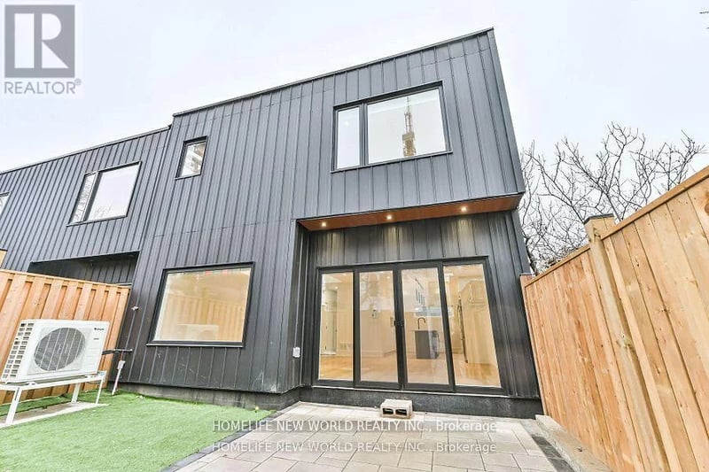 #Laneway 995 Dufferin Street, Toronto (Dufferin Grove), Ontario, M6H4B2, Toronto (Dufferin Grove), Ontario — photo 1 of 5