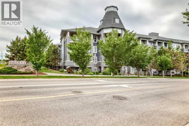 25 Auburn Meadows Avenue Southeast, Calgary, Alberta, T3M2L3, Calgary, Alberta — photo 1 of 5