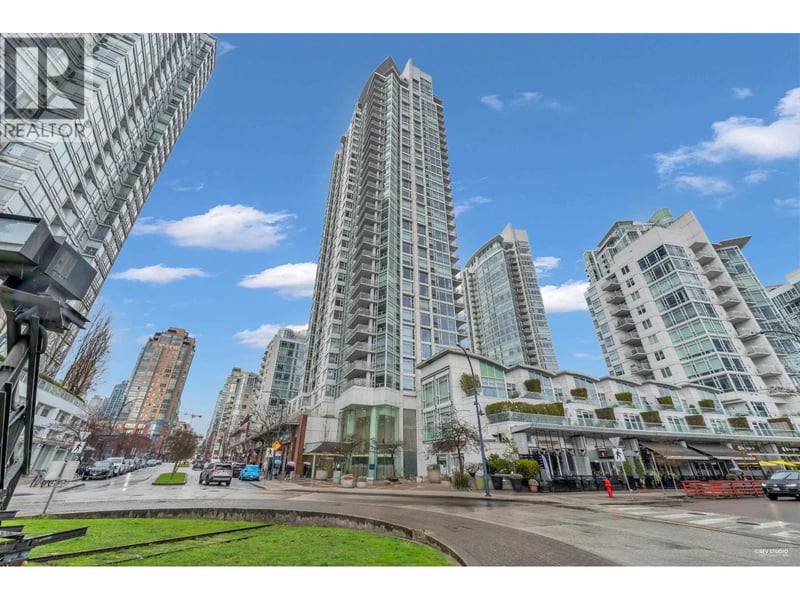 #1506 1199 MARINASIDE Crescent, Vancouver, British Columbia, V6Z2Y2, Vancouver, British Columbia — photo 1 of 5