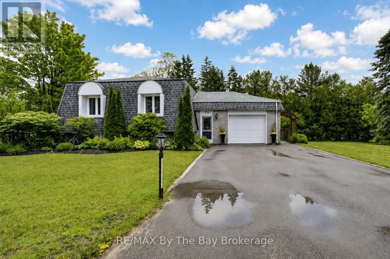 93 Frederick Drive, Wasaga Beach, Ontario, L9Z1P1, Wasaga Beach, Ontario — photo 1 of 5
