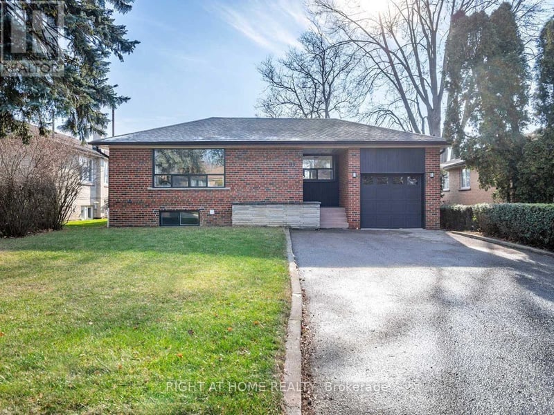 #Bsmt 186 Driscoll Road, Richmond Hill (Mill Pond), Ontario, L4C4H7, Richmond Hill (Mill Pond), Ontario — photo 1 of 5