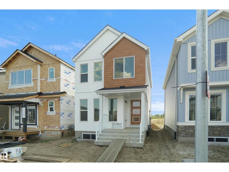 583 177 AV NE, Edmonton, Alberta, T5Y4K3, Edmonton, Alberta — photo 1 of 5