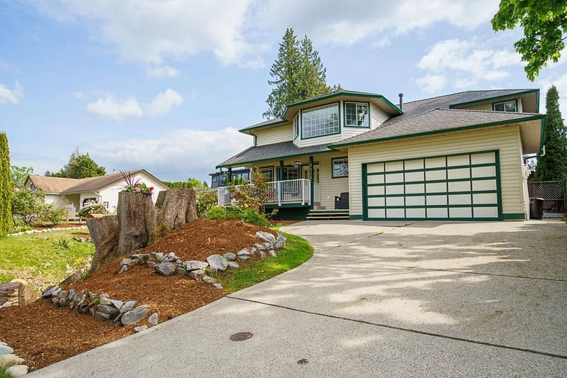 19950 48A Avenue, Langley, British Columbia, V3A6Z7, Langley, British Columbia — photo 1 of 5