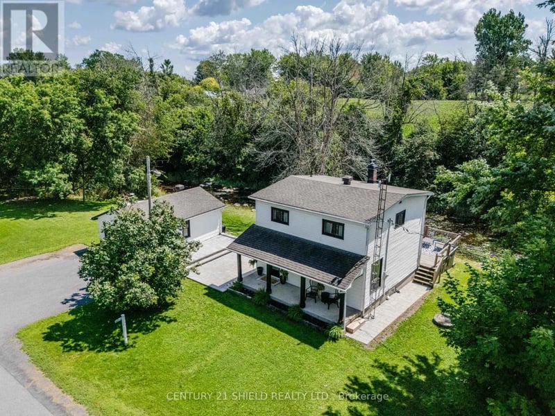17648 Island Road, South Stormont, Ontario, K0C1S0, South Stormont, Ontario — photo 1 of 5