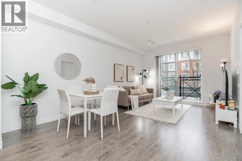 #213 618 COMO LAKE Avenue, Coquitlam, British Columbia, V3J0G1, Coquitlam, British Columbia — photo 1 of 5