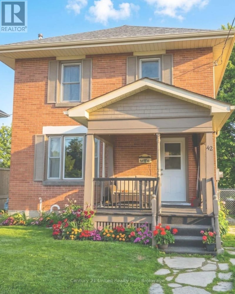 42 Harcourt Street, Port Hope, Ontario, L1A1M4, Port Hope, Ontario — photo 1 of 5