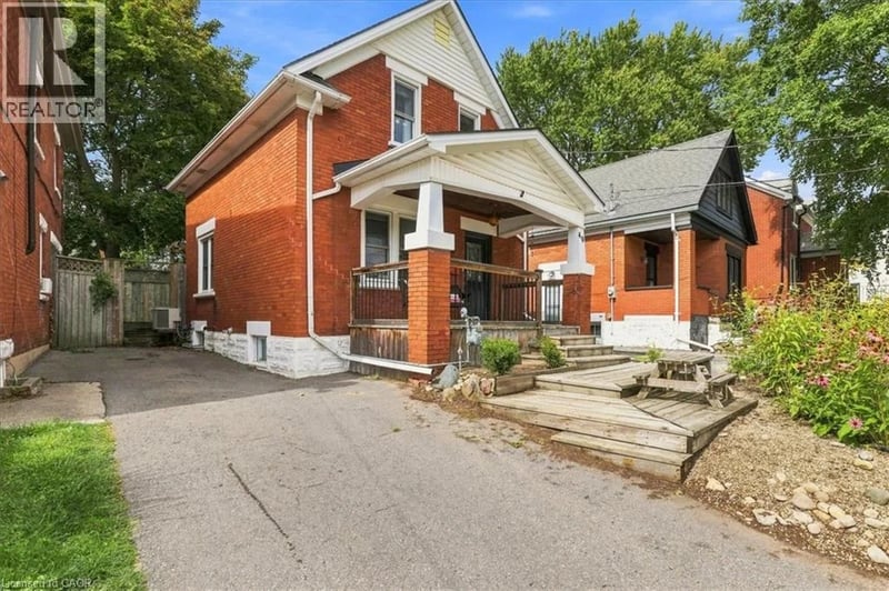 40 GUELPH Street, Kitchener, Ontario, N2H5W8, Kitchener, Ontario — photo 1 of 5