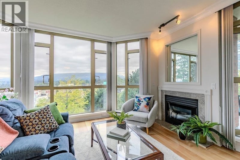 #606 160 KEITH Road, North Vancouver, British Columbia, V7M3M2, North Vancouver, British Columbia — photo 1 of 5