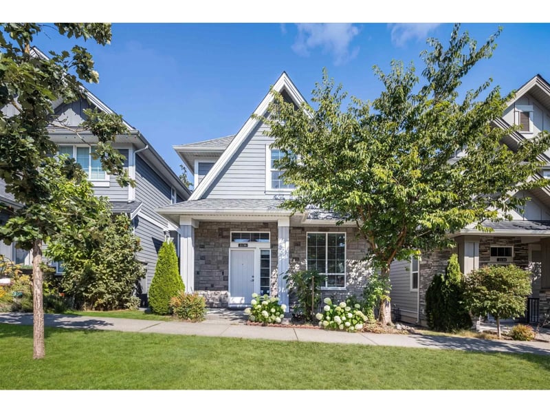 2136 165B Street, Surrey, British Columbia, V3Z0V6, Surrey, British Columbia — photo 1 of 5