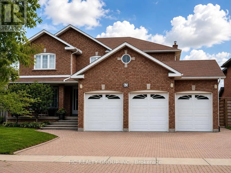 63 Santa Barbara Place East, Vaughan (East Woodbridge), Ontario, L4L7J4, Vaughan (East Woodbridge), Ontario — photo 1 of 5