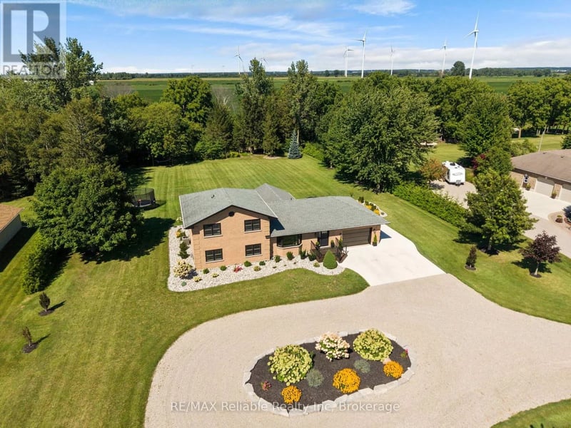 34946 A Zurich-Hensall Road, Bluewater (Zurich), Ontario, N0M2T0, Bluewater (Zurich), Ontario — photo 1 of 5