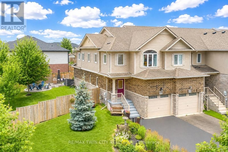 168 Maitland Street, Kitchener, Ontario, N2R0C3, Kitchener, Ontario — photo 1 of 5