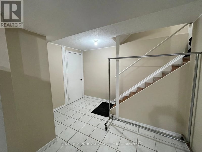 #basement 64 Cimmaron Street East, Markham (Middlefield), Ontario, L3S2G4, Markham (Middlefield), Ontario — photo 1 of 5