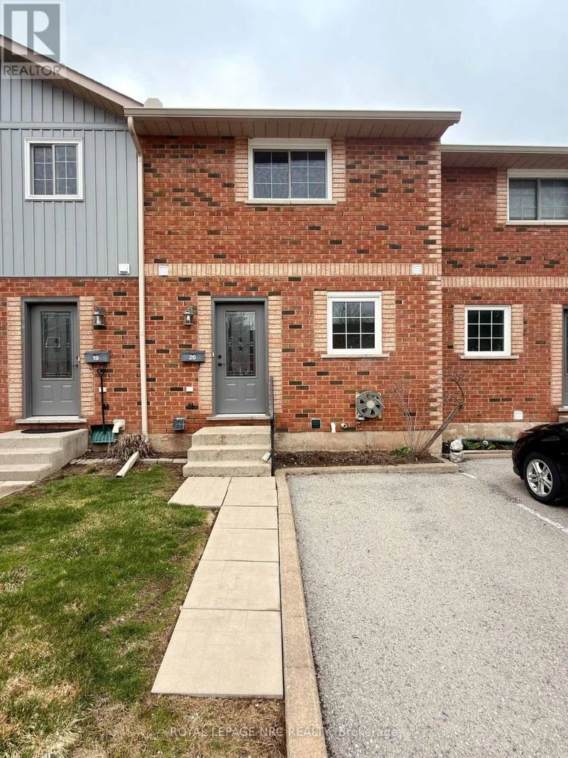 #20 110 Silvan Drive, Welland (N. Welland), Ontario, L3C6Z5, Welland (N. Welland), Ontario — photo 1 of 5