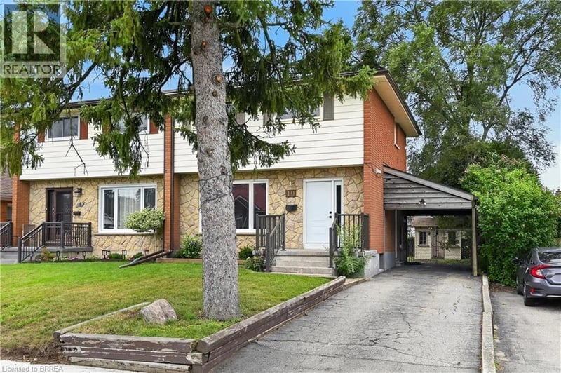 10 ELMWOOD Avenue, Brantford, Ontario, N3R2J8, Brantford, Ontario — photo 1 of 5
