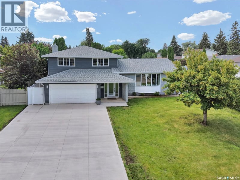 217 Mount Allison CRESCENT, Saskatoon, Saskatchewan, S7H4G6, Saskatoon, Saskatchewan — photo 1 of 5