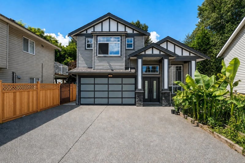 3295 273 Street, Langley, British Columbia, V4W3H9, Langley, British Columbia — photo 1 of 5