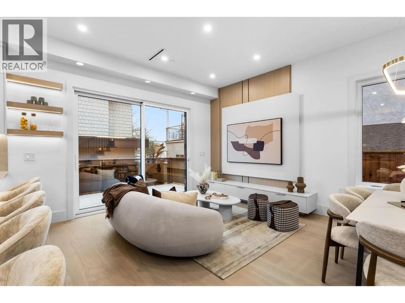 #2 3275 GRAVELEY Street, Vancouver, British Columbia, V5K3K8, Vancouver, British Columbia — photo 1 of 5